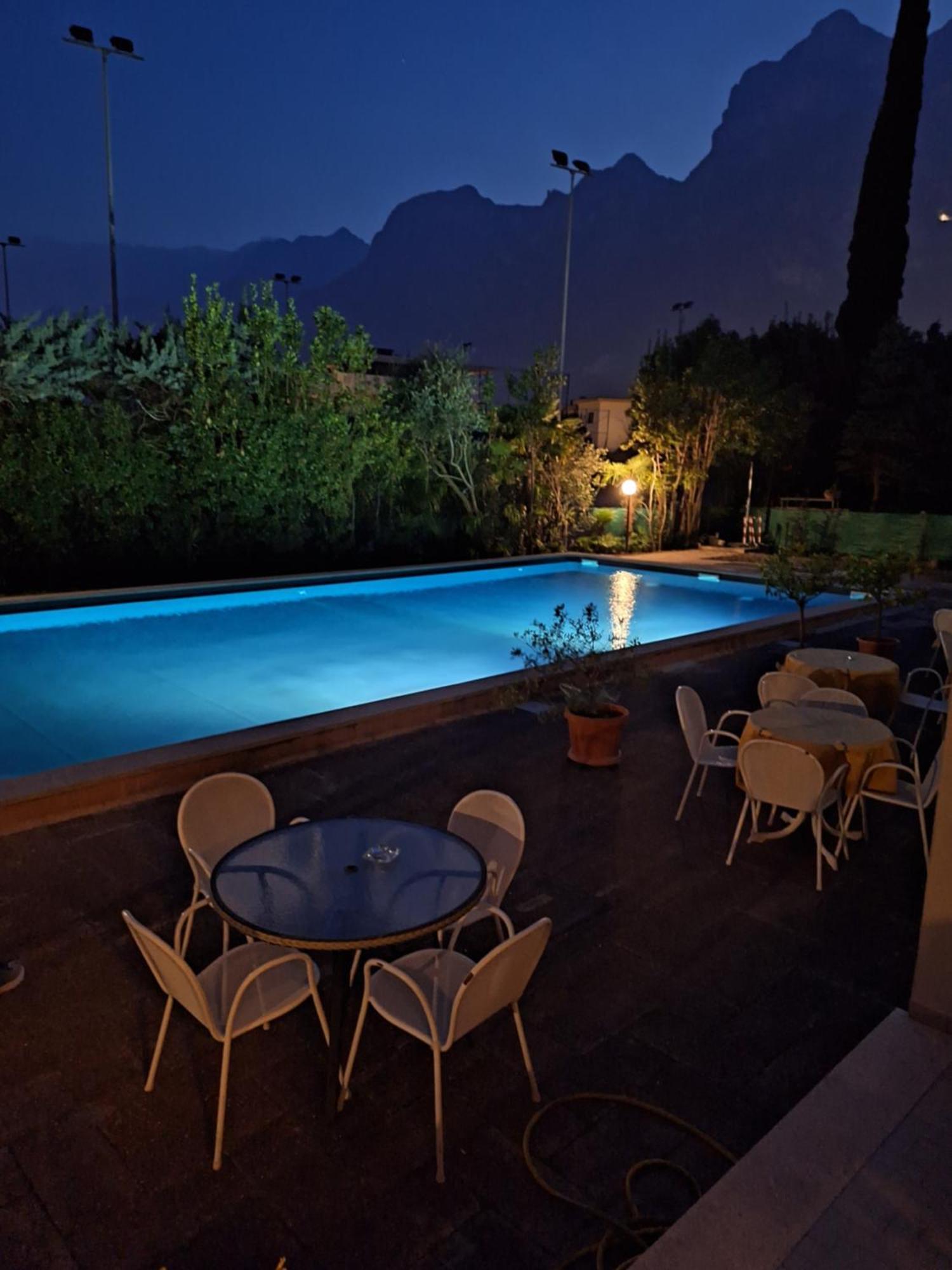 Hotel Diana Riva del Garda Exteriér fotografie